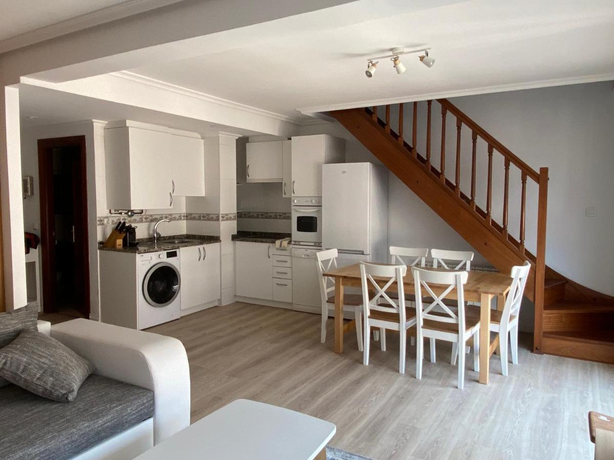 Precioso Apartamento A Estrenar En El Centro De Ezcaray 6-8 Pax Bagian luar foto