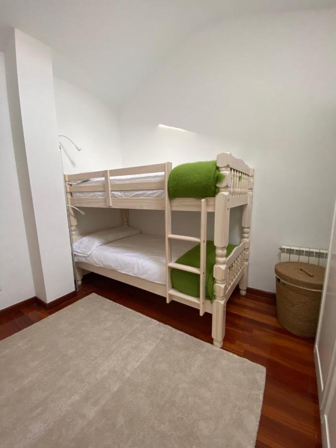 Precioso Apartamento A Estrenar En El Centro De Ezcaray 6-8 Pax Bagian luar foto
